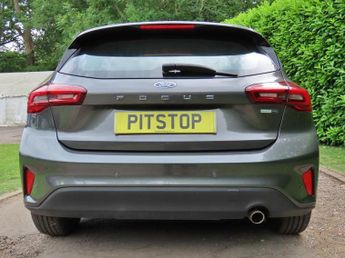 Ford Focus 1.0T EcoBoost MHEV Titanium Hatchback 5dr Petrol Hybrid DCT Euro