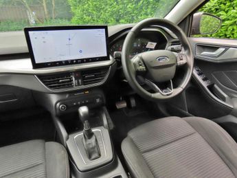 Ford Focus 1.0T EcoBoost MHEV Titanium Hatchback 5dr Petrol Hybrid DCT Euro