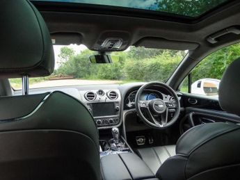 Bentley Bentayga 4.0d V8 SUV 5dr Diesel Auto 4WD Euro 6 (s/s) (435 ps)