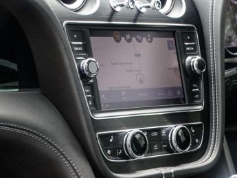 Bentley Bentayga 4.0d V8 SUV 5dr Diesel Auto 4WD Euro 6 (s/s) (435 ps)
