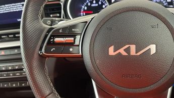 Kia Ceed 1.5 T-GDi DCT GT-LINE