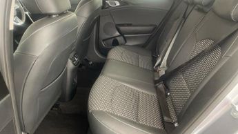 Kia Ceed Sportswagon 1.5 T-GDi DCT 3