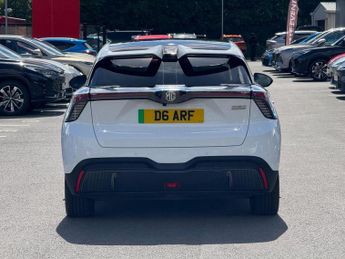 MG MG4 64kWh Trophy Long Range Auto 5dr
