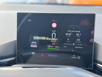MG MG4 64kWh Trophy Long Range Auto 5dr