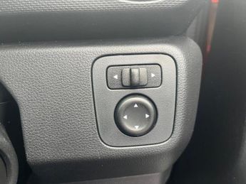 Dacia Spring 65 26.8kWh EXTREME Auto 5dr