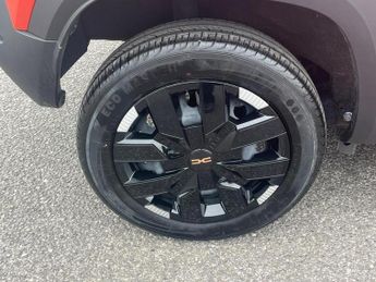 Dacia Spring 65 26.8kWh EXTREME Auto 5dr
