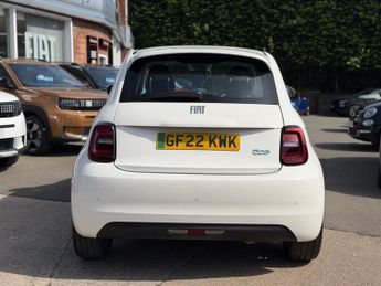 Fiat 500e 42kWh Icon Hatchback 3dr Electric Auto (118 ps)