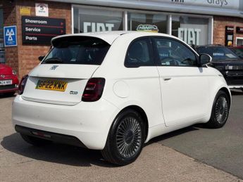 Fiat 500e 42kWh Icon Hatchback 3dr Electric Auto (118 ps)