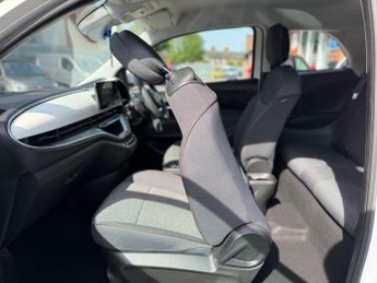 Fiat 500e 42kWh Icon Hatchback 3dr Electric Auto (118 ps)