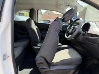 Fiat 500e 42kWh Icon Hatchback 3dr Electric Auto (118 ps)