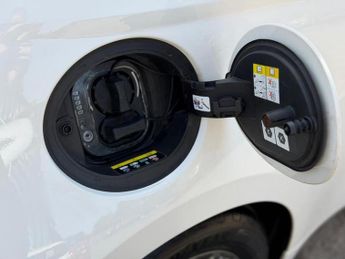 Fiat 500e 42kWh Icon Hatchback 3dr Electric Auto (118 ps)