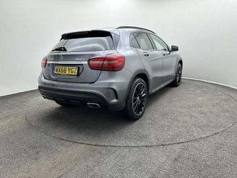 Mercedes-Benz Gla 250 Amg Line Premium+
