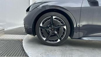 CUPRA Born 58kWh V3 Hatchback 5dr Electric Auto (204 ps)