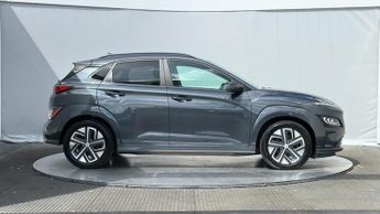 Hyundai KONA 64kWh Premium SUV 5dr Electric Auto (10.5kW Charger) (204 ps)