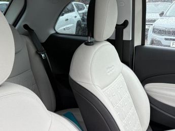 Fiat 500e 42kWh La Prima Hatchback 3dr Electric Auto (118 ps)