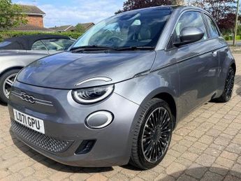 Fiat 500 42kWh La Prima Hatchback 3dr Electric Auto (118 ps)