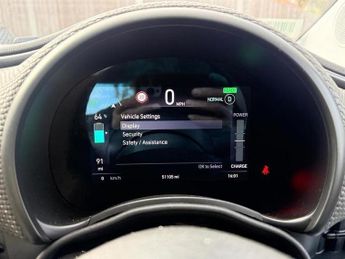 Fiat 500e 42kWh La Prima Hatchback 3dr Electric Auto (118 ps)