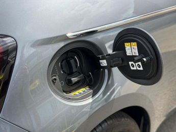 Fiat 500e 42kWh La Prima By Bocelli Hatchback 3dr Electric Auto (118 ps)