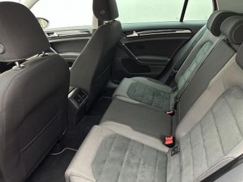 Volkswagen GOLF 1.5 TSI EVO 150 GT 5dr DSG