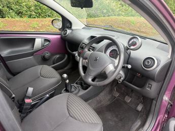 Peugeot 107 1.0 Allure 5dr
