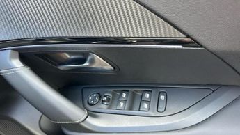 Peugeot E-2008 54kWh GT SUV 5dr Electric Auto (7kW Charger) (156 ps)