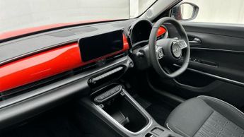 Fiat 600 1.2 MHEV SUV 5dr Petrol Hybrid e-DCT Euro 6 (s/s) (100 ps)