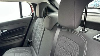 Fiat 600 1.2 MHEV SUV 5dr Petrol Hybrid e-DCT Euro 6 (s/s) (100 ps)