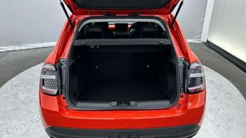 Fiat 600 1.2 MHEV SUV 5dr Petrol Hybrid e-DCT Euro 6 (s/s) (100 ps)