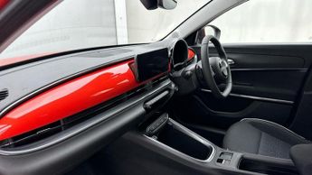 Fiat 600 1.2 MHEV SUV 5dr Petrol Hybrid e-DCT Euro 6 (s/s) (100 ps)
