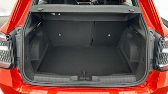 Fiat 600 1.2 MHEV SUV 5dr Petrol Hybrid e-DCT Euro 6 (s/s) (100 ps)
