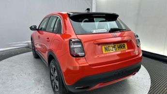 Fiat 600 1.2 MHEV SUV 5dr Petrol Hybrid e-DCT Euro 6 (s/s) (100 ps)