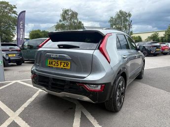 Kia Niro 64.8 kWh 3