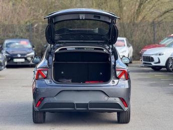 MG MG4 Urban 53.9kWh Premium Long Range Auto 5dr