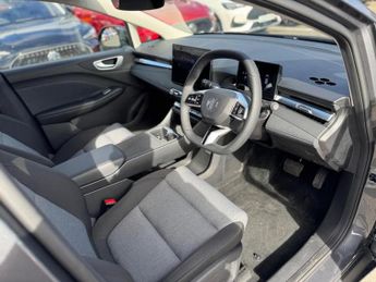 MG MG4 Urban 53.9kWh Premium Long Range Auto 5dr