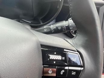 Alfa Romeo Junior 54kWh Elettrica Speciale Auto 5dr