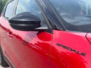 Alfa Romeo Junior 54kWh Elettrica Speciale Auto 5dr