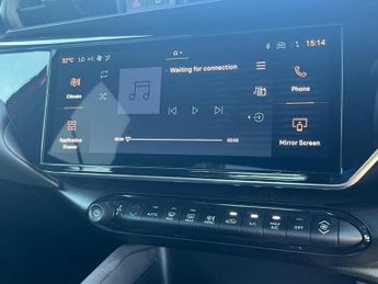Alfa Romeo Junior 54kWh Elettrica Veloce Auto 5dr