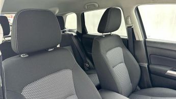 Suzuki Vitara 1.4 Boosterjet MHEV Motion SUV 5dr Petrol Hybrid Auto Euro 6 (s/