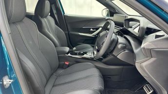 Peugeot E-2008 54kWh GT SUV 5dr Electric Auto (7kW Charger) (156 ps)