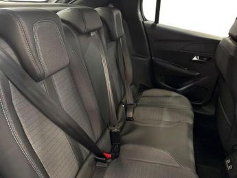 Peugeot 208 1.2 PureTech 130 Allure Premium + 5dr EAT8