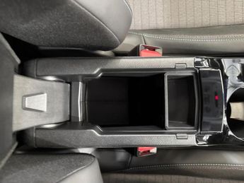 Peugeot 208 1.2 PureTech 130 Allure Premium + 5dr EAT8