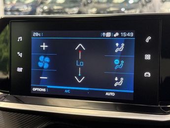 Peugeot 208 1.2 PureTech 130 Allure Premium + 5dr EAT8