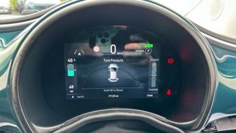 Fiat 500e 42kWh Icon Hatchback 3dr Electric Auto (118 ps)