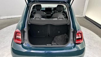 Fiat 500e 42kWh Icon Hatchback 3dr Electric Auto (118 ps)