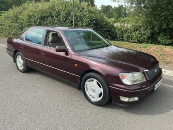 Lexus LS 4.0 V8 4dr Auto