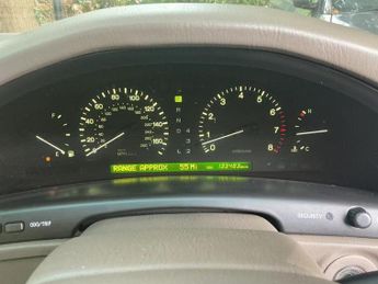 Lexus LS 4.0 V8 4dr Auto