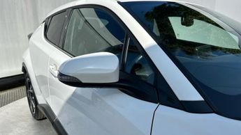 Toyota C-HR 1.8 VVT-h GPF Design SUV 5dr Petrol Hybrid CVT Euro 6 (s/s) (122