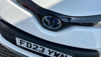 Toyota C-HR 1.8 VVT-h GPF Design SUV 5dr Petrol Hybrid CVT Euro 6 (s/s) (122