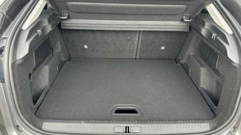 Citroen C4 1.2 PureTech Shine Hatchback 5dr Petrol EAT8 Euro 6 (s/s) (130 p