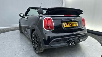 MINI Convertible 2.0 Cooper S Exclusive Convertible 2dr Petrol Steptronic Euro 6 